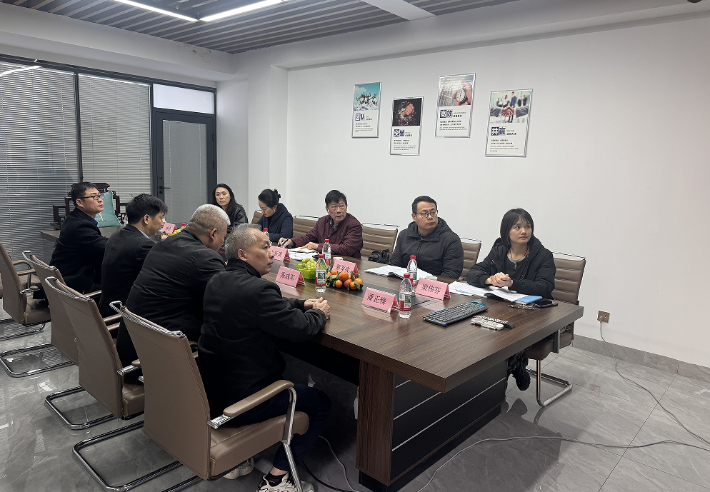 建設工程消防協會領導及專家組成員到我司交流指導